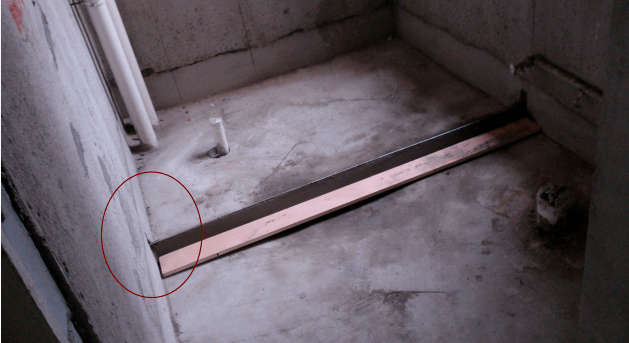 ⑥止水钢条的安装位置:淋浴房u型大理石盖板内