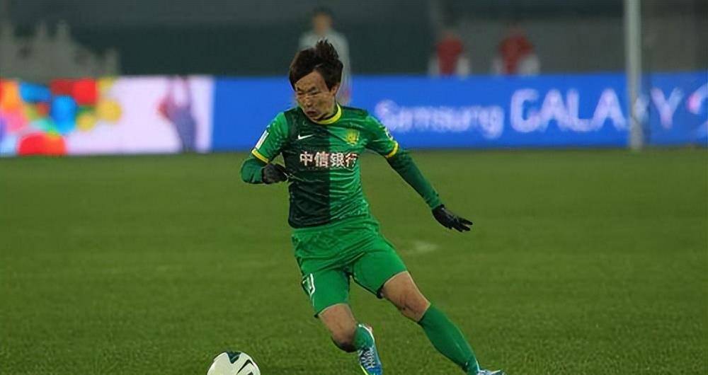 朴成刚在国安复出就表现不俗,热身赛进球宣告王者归来,值得期待_谢峰