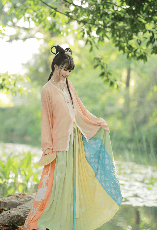 超适合夏天的小清新汉服日常又有活力夏天也能清爽出门