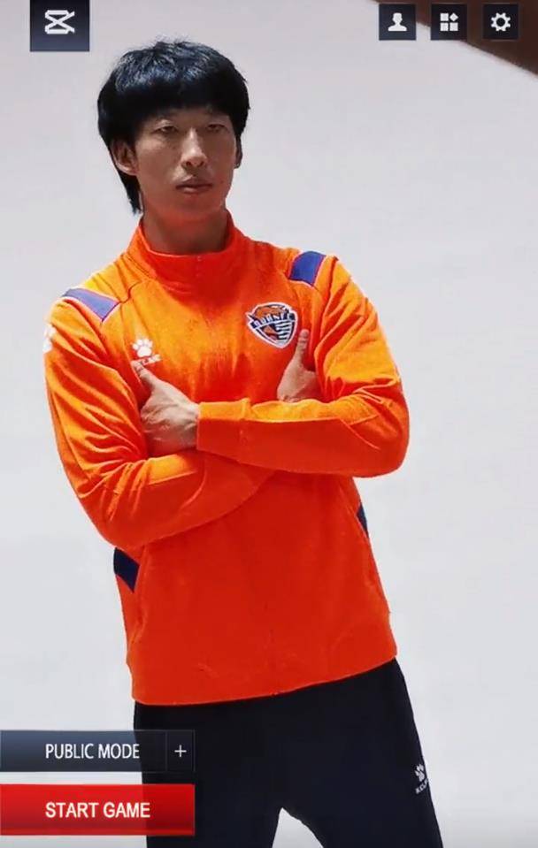 青岛海牛,青岛红狮同一天发布主场球衣_阎格_赛季_鲁毅和