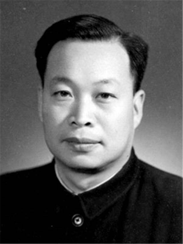 原创两弹元勋彭桓武不会洗衣做饭43岁才结婚80岁捐赠一百万奖金