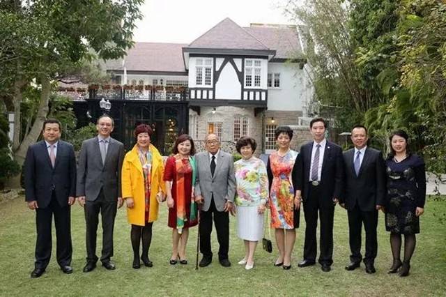 李文乐听信妻子耳旁风,因8000万港币和哥哥反目,却错失千亿_李文达