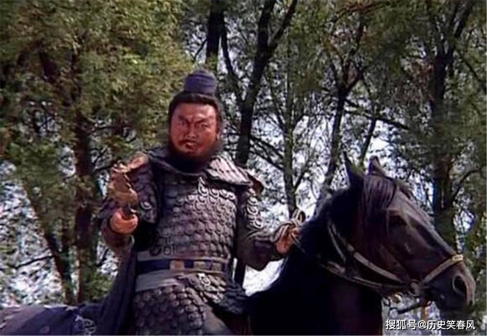 严颜在投降张飞后，为何变得无声无息，只因为他要坚守自己的信念