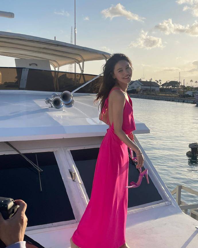 原创身材这么好少女时代崔秀英性感的拍摄男友郑敬淏看到了吗