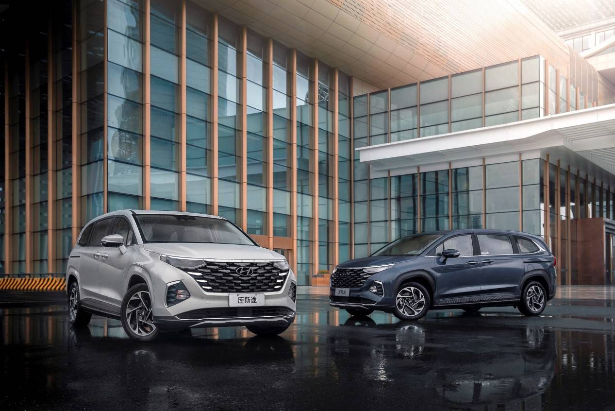 20万级最能打的中大型mpv北京现代库斯途战力几何