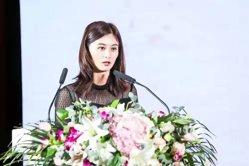 四川美女,辞职回大凉山创业,卖石榴年销售4000万元,带农民致富_何爽