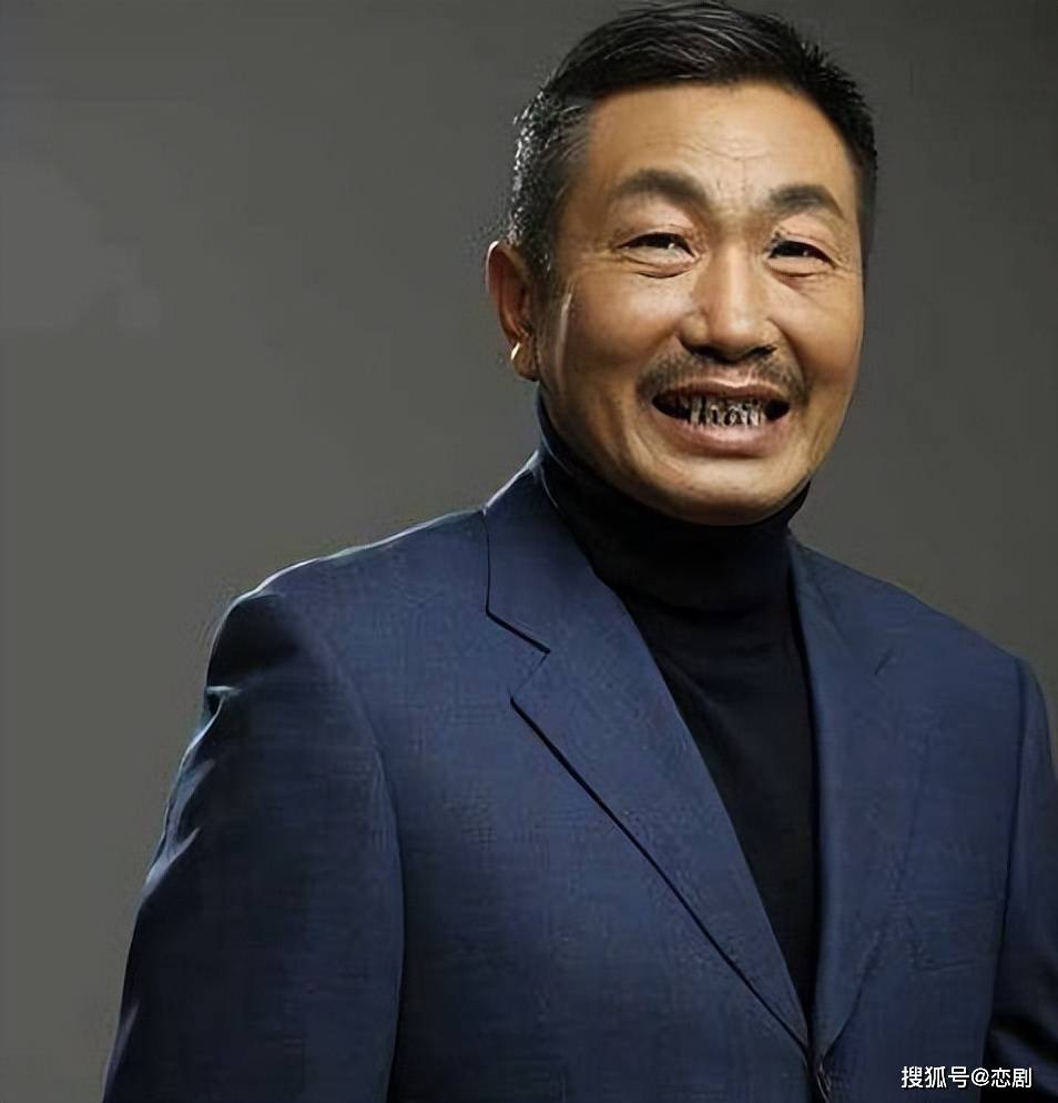 老戏骨杜源跟妻子青梅竹马结婚多年零绯闻女儿成最大骄傲