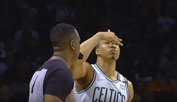 原创kd半场20分篮网完全被绿军压制纳什无奈摇头塔图姆完爆欧文