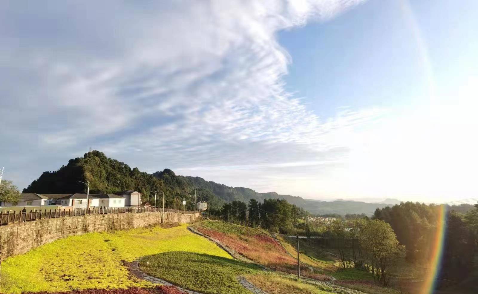 重庆綦江清风场,静谧的鲜花与夕阳_山野_横山镇_花房