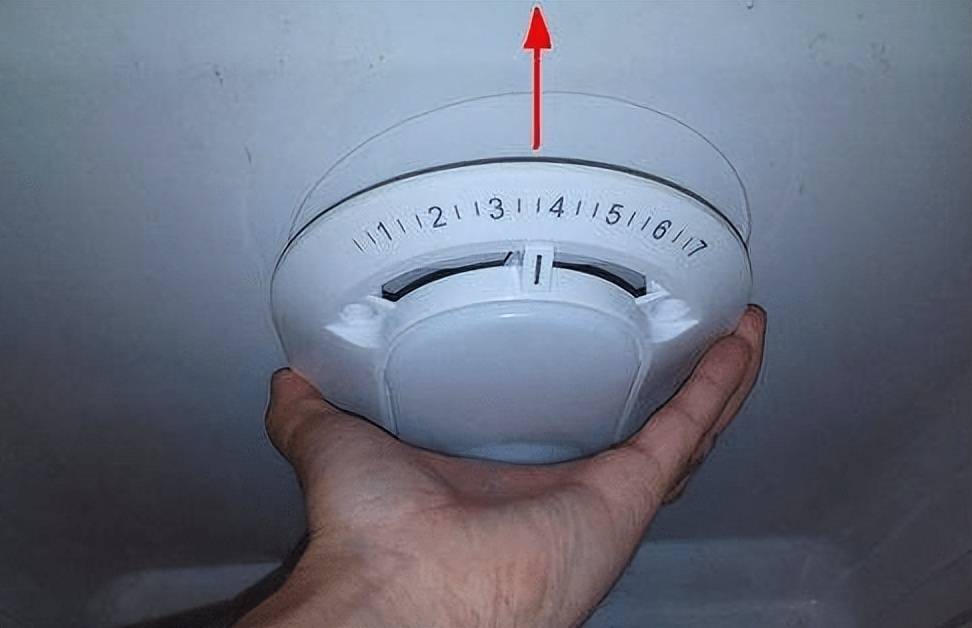 冰箱里面的开关有什么作用听过来人一说我才察觉太晚了