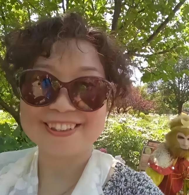 2处房产给女婿,熊磊一套都没有,姚策也有苦衷_杜新芝_杜新智_田静