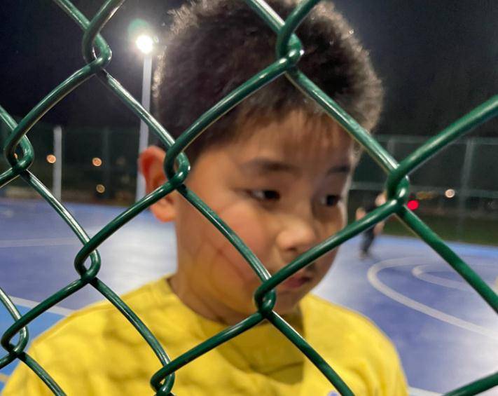 原创安吉小鱼儿兄弟俩胖成球胡可生日发动态愿望太过于现实