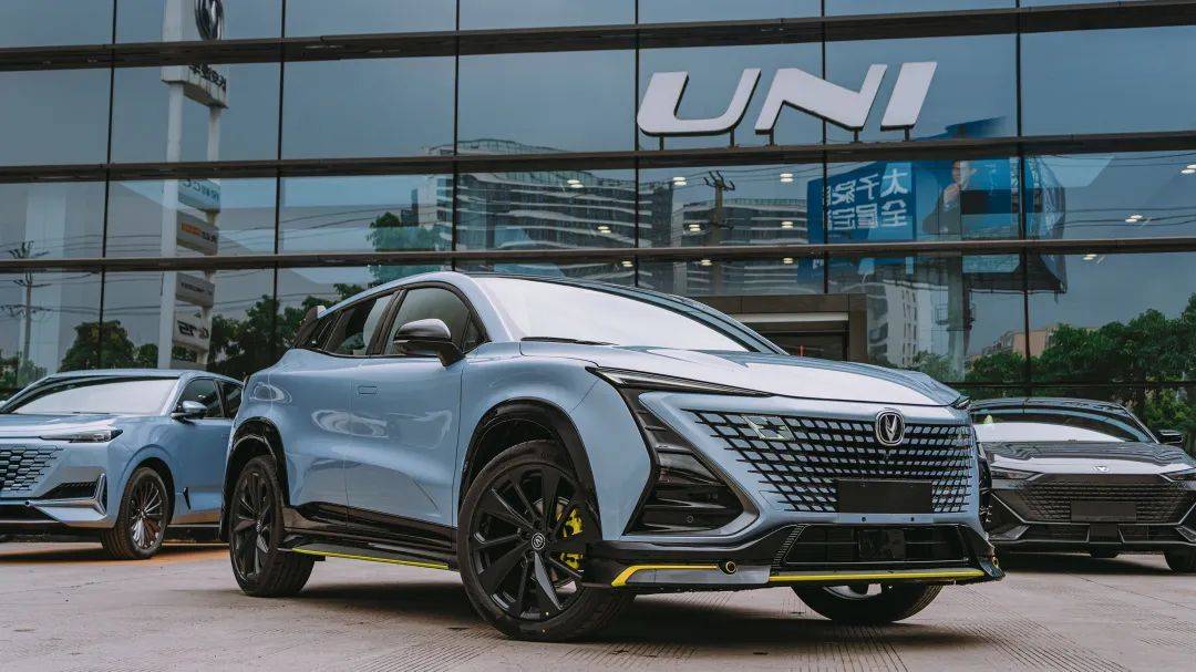 动力澎湃的潮改"玩家" ,长安uni-t引爆玩车圈层