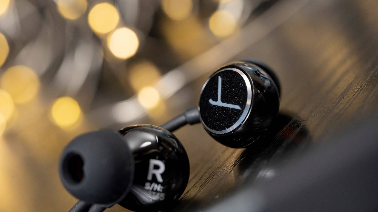 发烧友揭秘音质至上的拜雅bluebyrd2究竟强在哪里