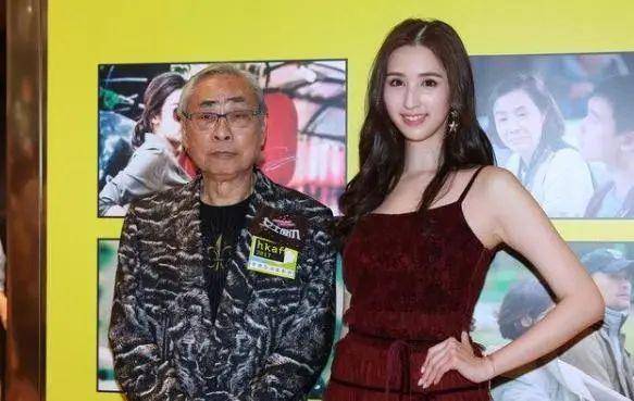 据悉,仅在1988年到1998年间,他就与陈绮明,黎思嘉,张东琳,蔡慧敏,朱燕