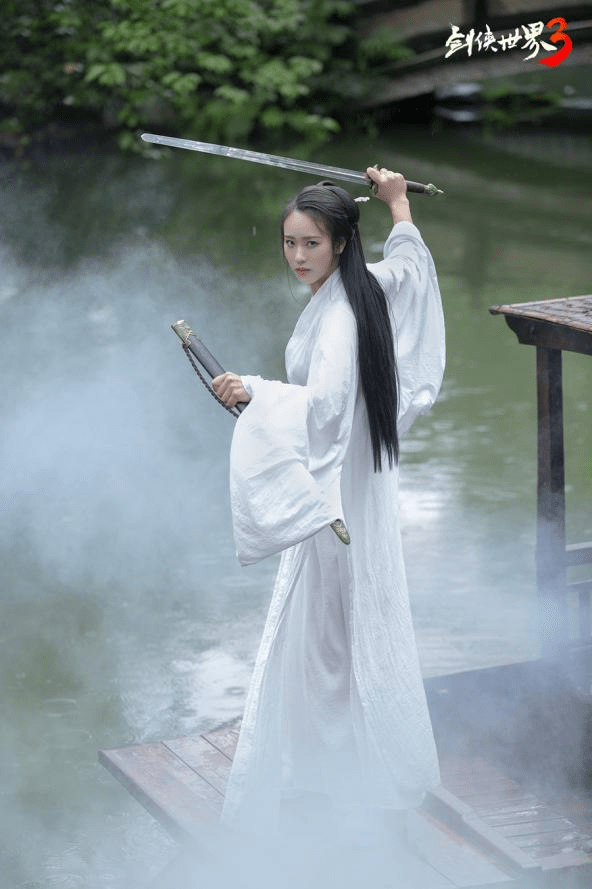 抖音女神小阿七献唱万花同人主题曲剑侠世界3新门派上线