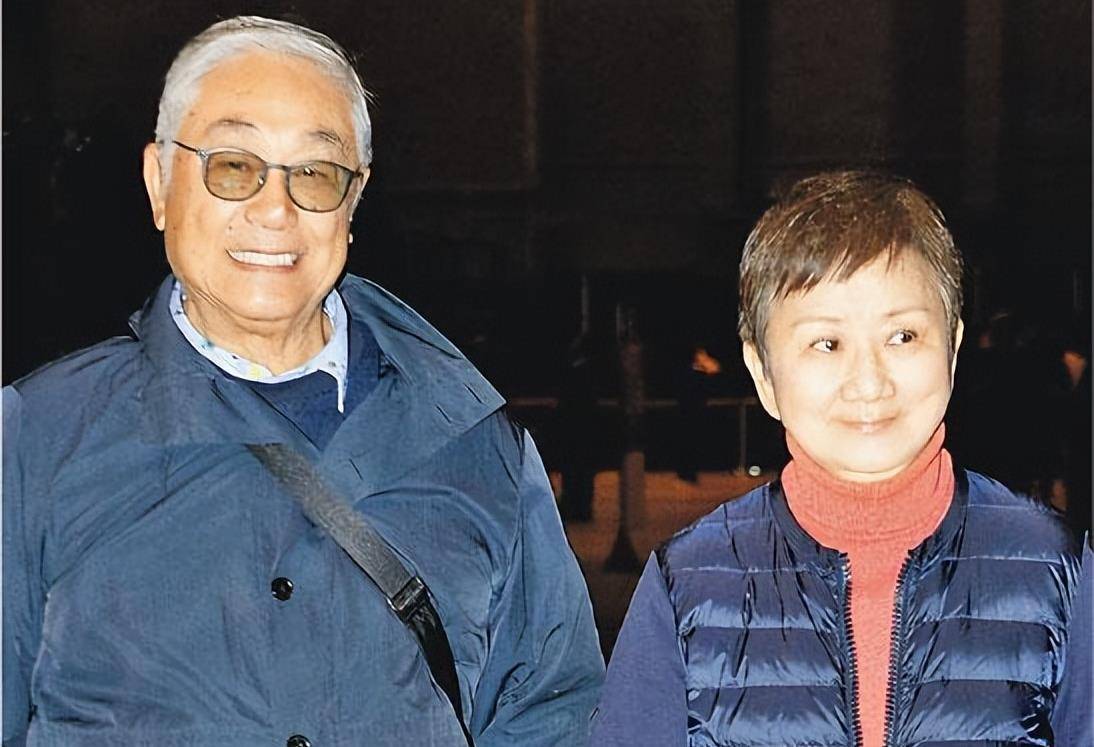 87岁曾江猝逝需解剖遗体,前妻及女儿详述其离世前三小时抢救内幕_曾江