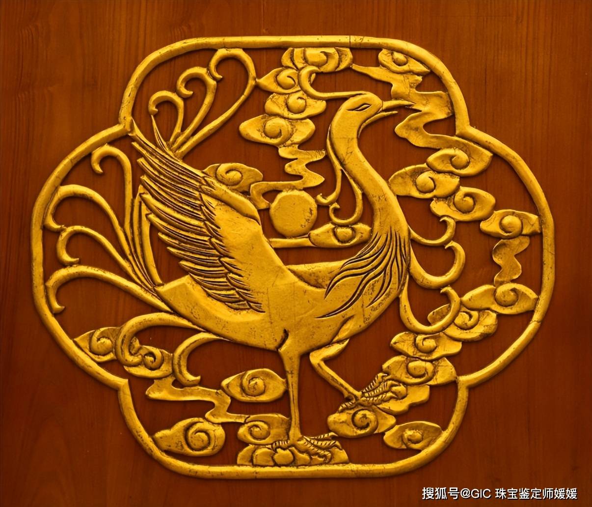 祥瑞的鸟类首饰,神秘而寓意丰富,玉石的雕刻成为民众喜爱的灵物_器具