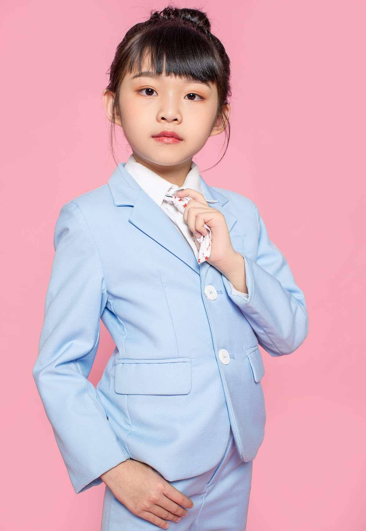 原创新秀童星贺书涵荣登华语童声金曲榜