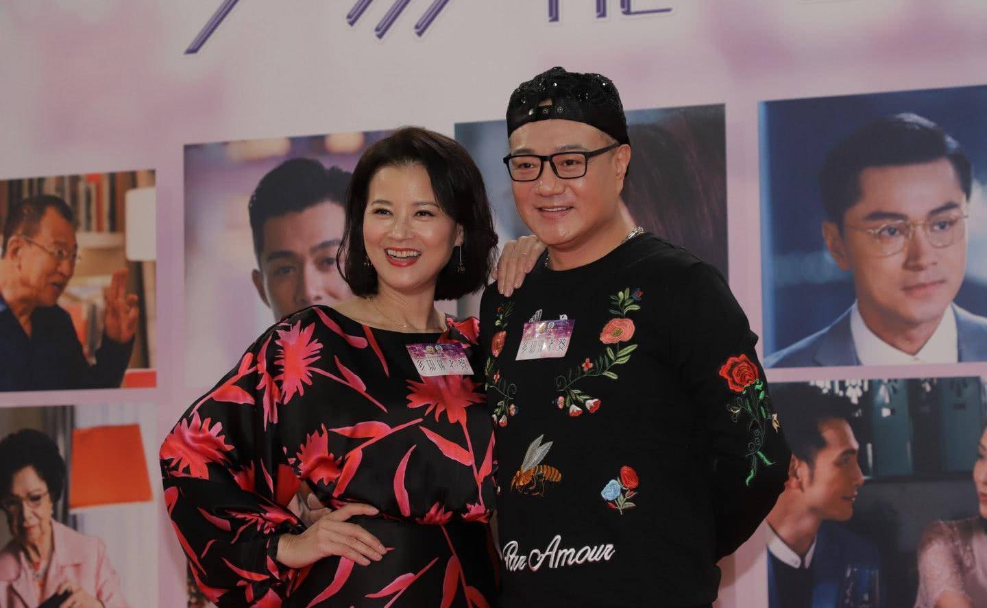 原创62岁东方不败鲁振顺罕剖白女友暗中堕胎成遗憾渴望黄昏恋