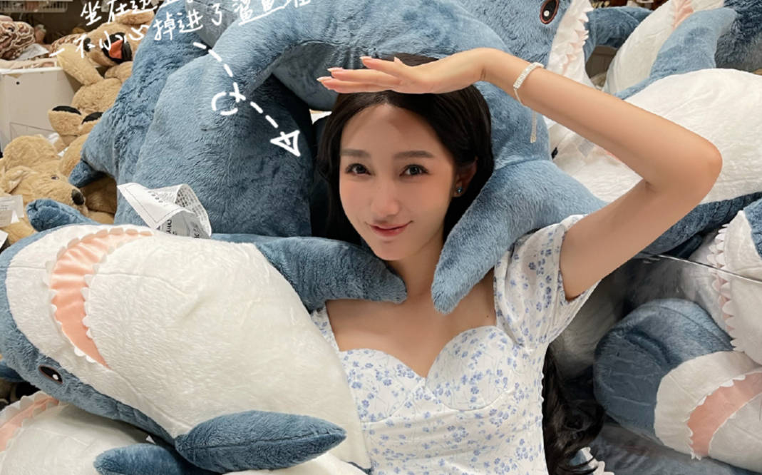 原创都美竹亲妈下场！怒斥昔日闺蜜李恩到处抹黑，博主喊话不敢起诉