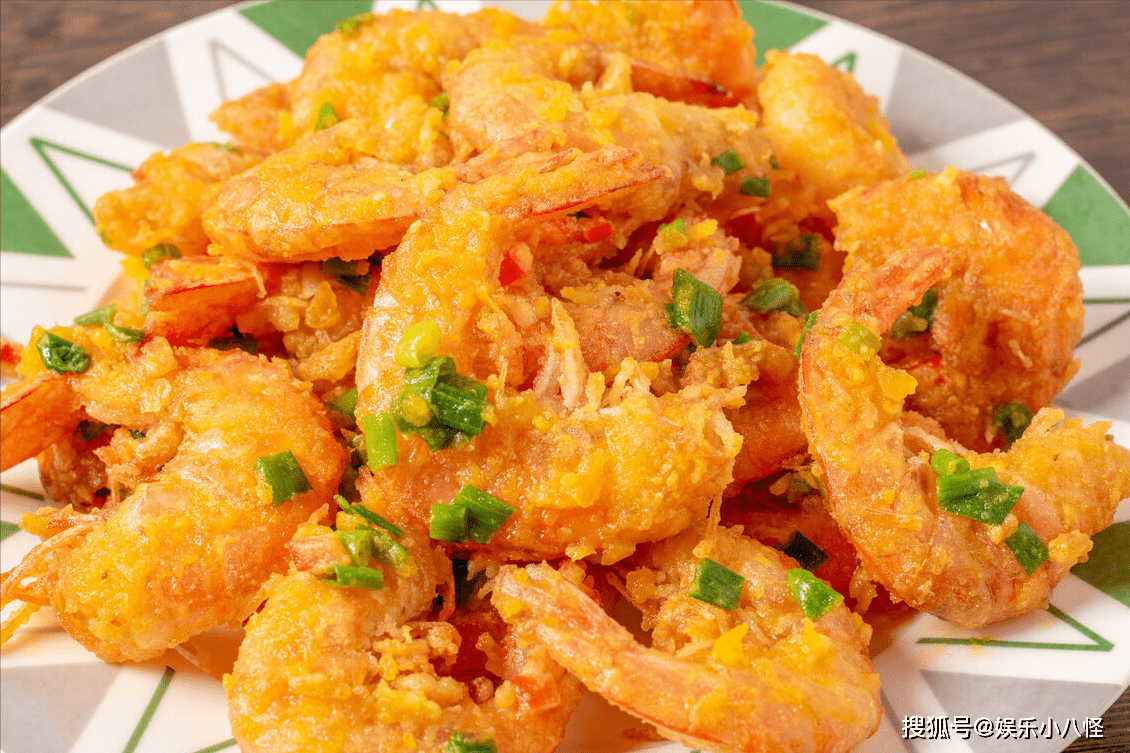 原创厨师长教你做避风塘炒虾酥脆鲜香金黄诱人上桌1分钟就抢光