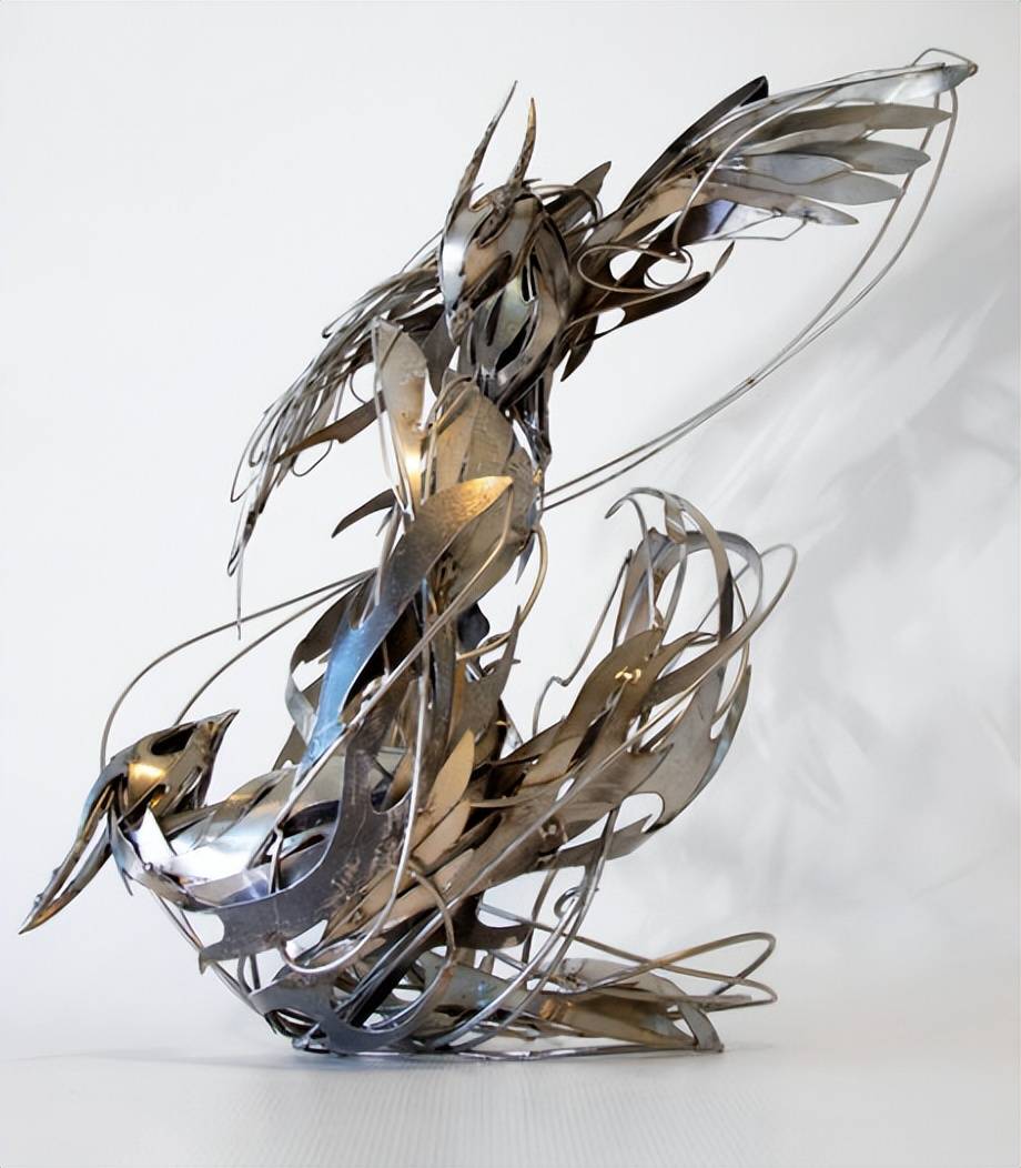 georgieseccull危险又美丽的钢铁艺术品