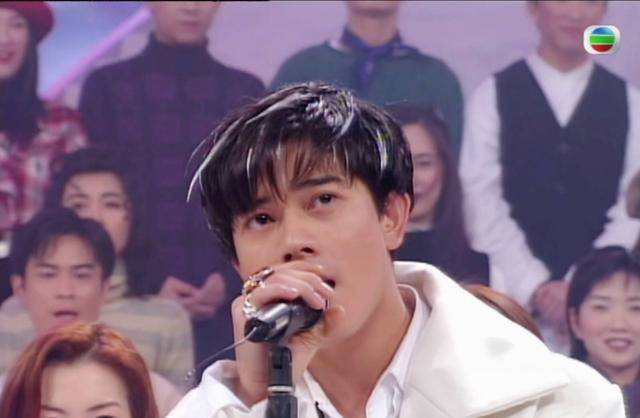 原创现在的年轻人对郭富城的颜值一无所知摇个头而已点赞就百万