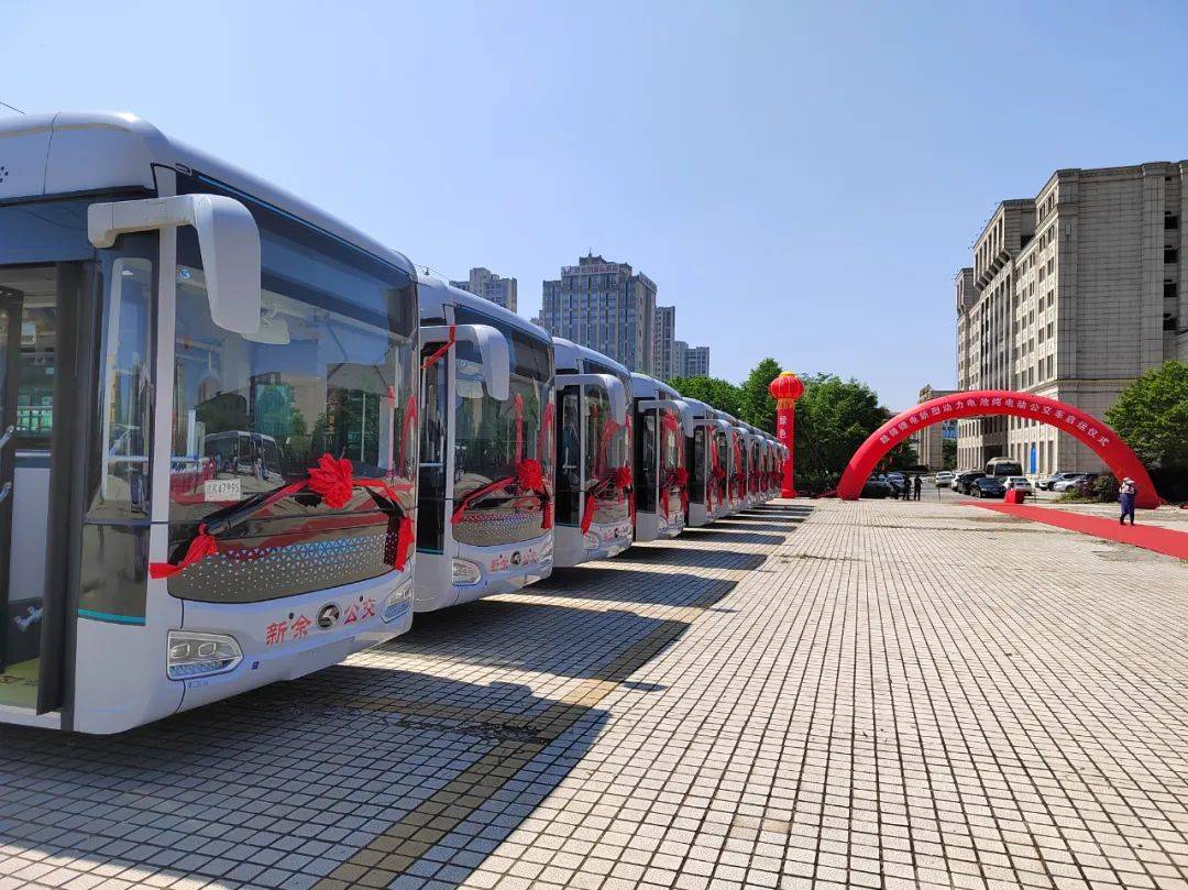 此次新余公交采购的30台纯电动公交车,由厦门金龙汽车有限公司制造