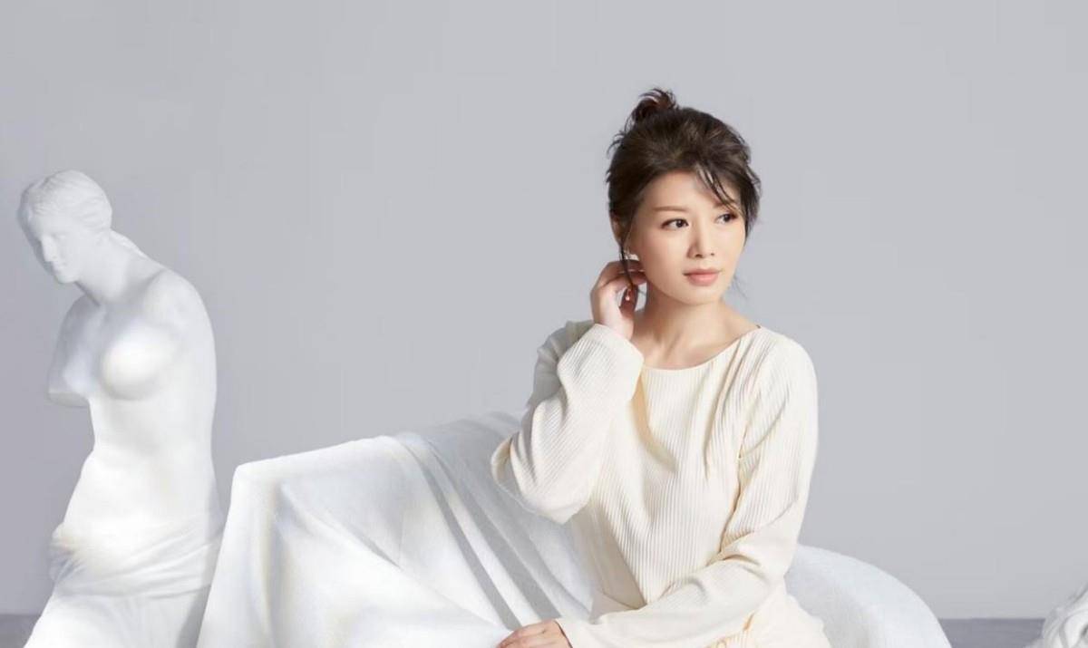 有一种整容叫程愫离婚前夫傅程鹏变化不大她却像变了个人