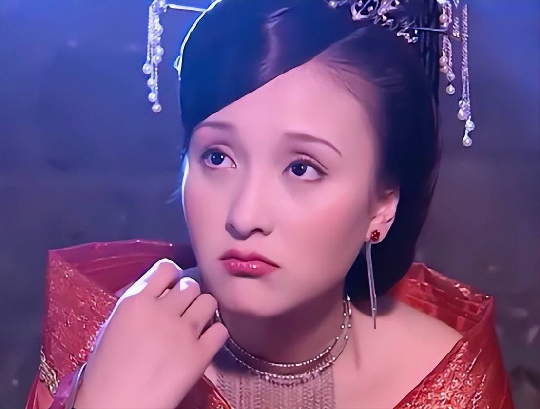 这是古装剧颜值天花板了吧,刘亦菲美翻了,林允柳岩都是配角_赵盼儿