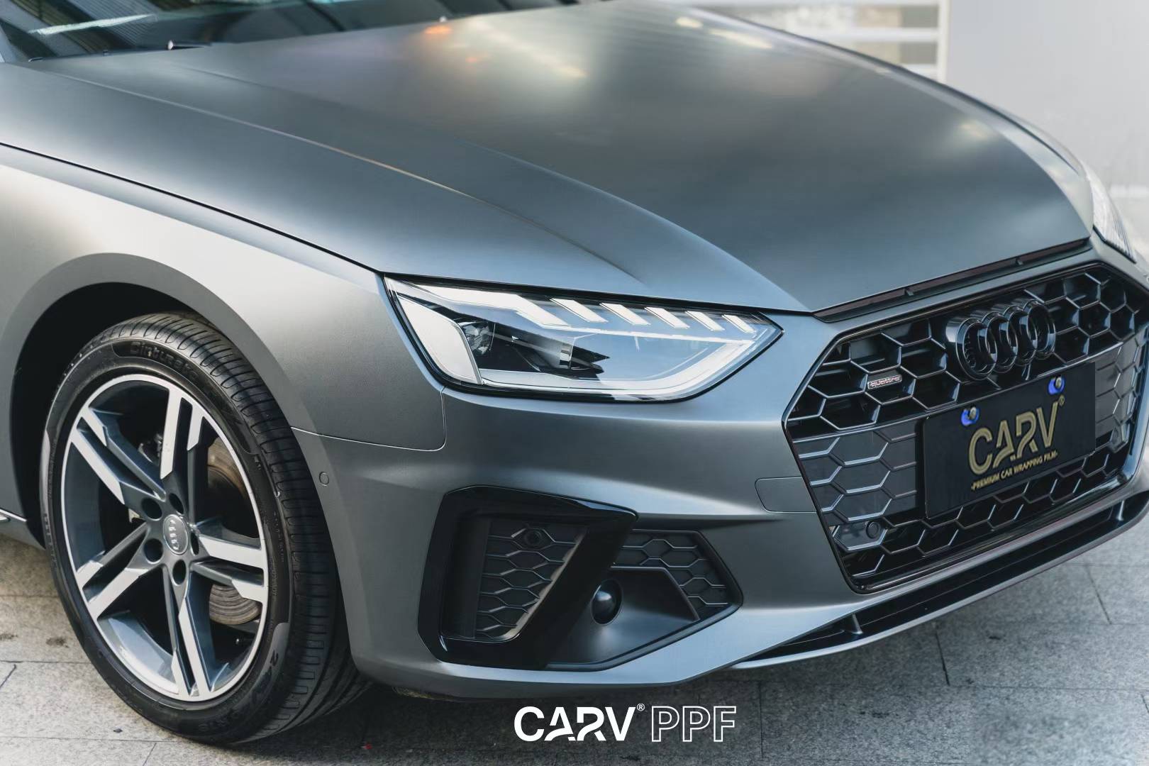 奥迪a4装贴卡孚亚面隐形车衣