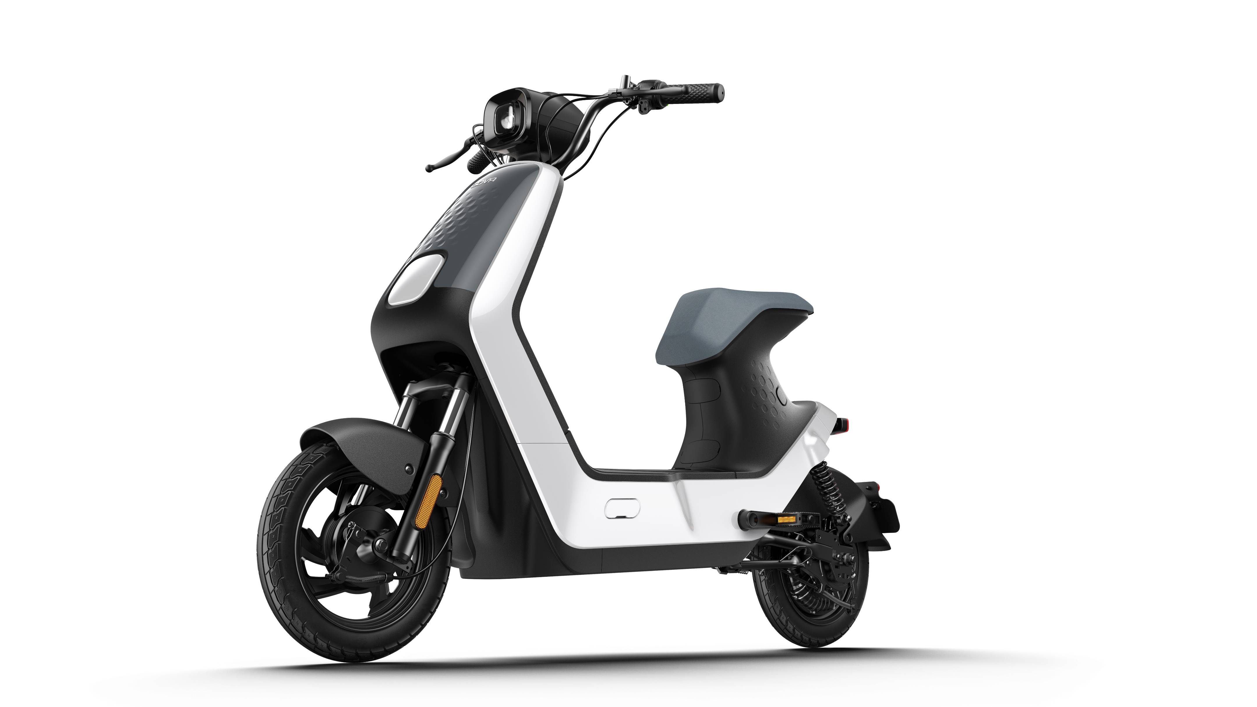 顶配小牛b0骑行天花板符合国标能上牌电池质保2年续航长达200里