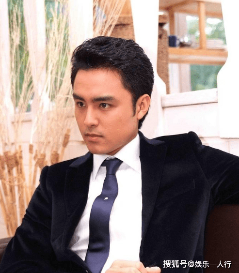 晒晒明道的家与父母同住老旧居民楼还喜欢亲自下厨做饭给父母