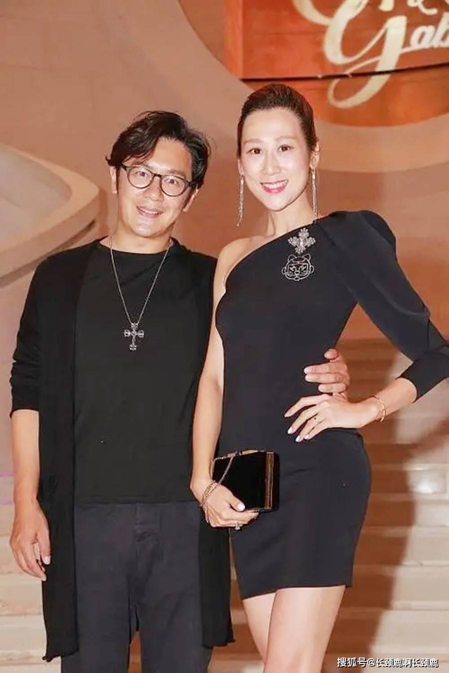 直播中怒怼网友,与老公吵架,蒋丽莎的情商低得真是让人一言难尽