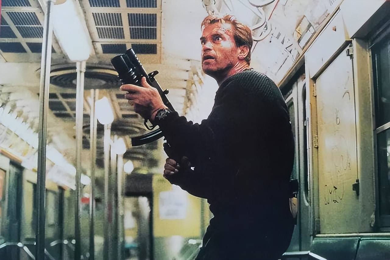 电影《魔鬼末日》中的魔鬼_克莉斯汀_瑞克_撒旦