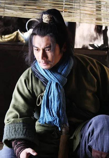 《新水浒传》颜值太逆天,网友表示,难怪好汉们都赶着上梁山_林冲_观众