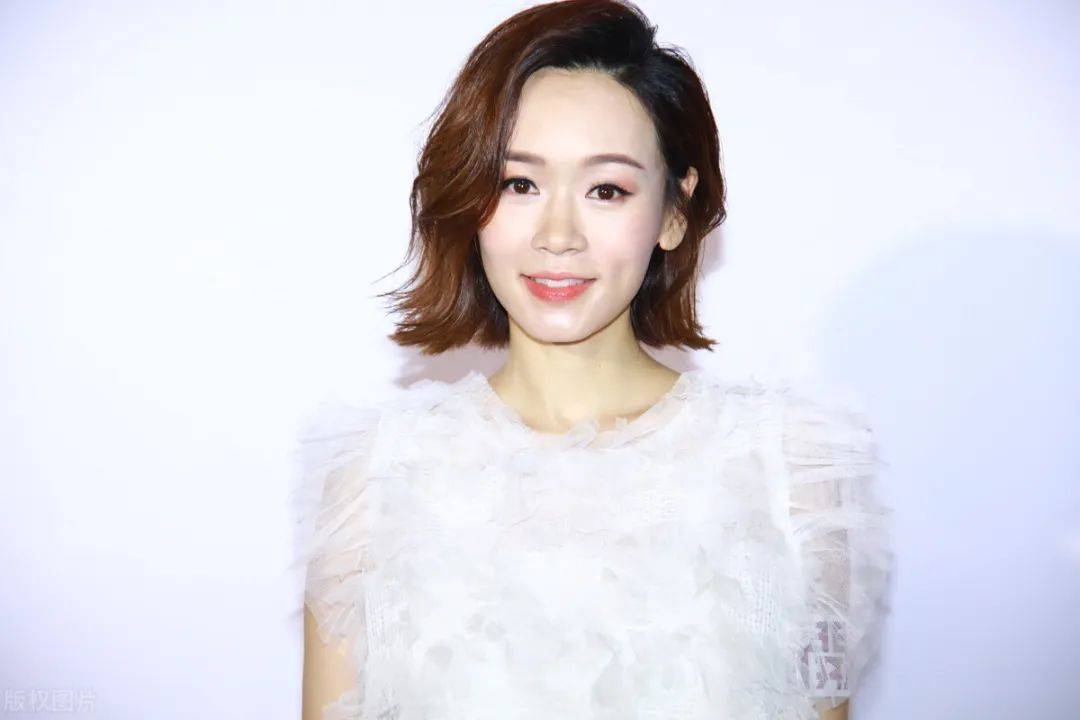 住二线城市当网红,渴望在内地买房_李国麟_杨思琦_工作