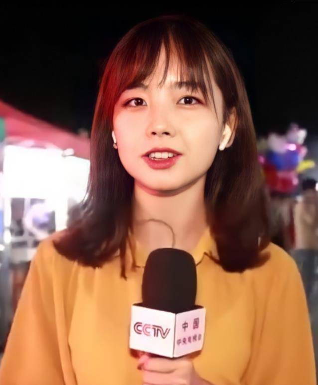 原创王冰冰最新活动生图曝光看清无修镜头下颜值幸好她是一个记者