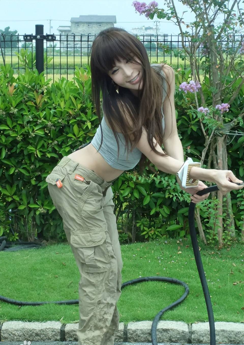 原创29岁选美冠军徐至琦晒近照被质疑后晒视频回怼大秀好身材