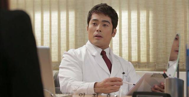 原创心理医生用催眠术控制女病人结局有点惨韩国惊悚电影