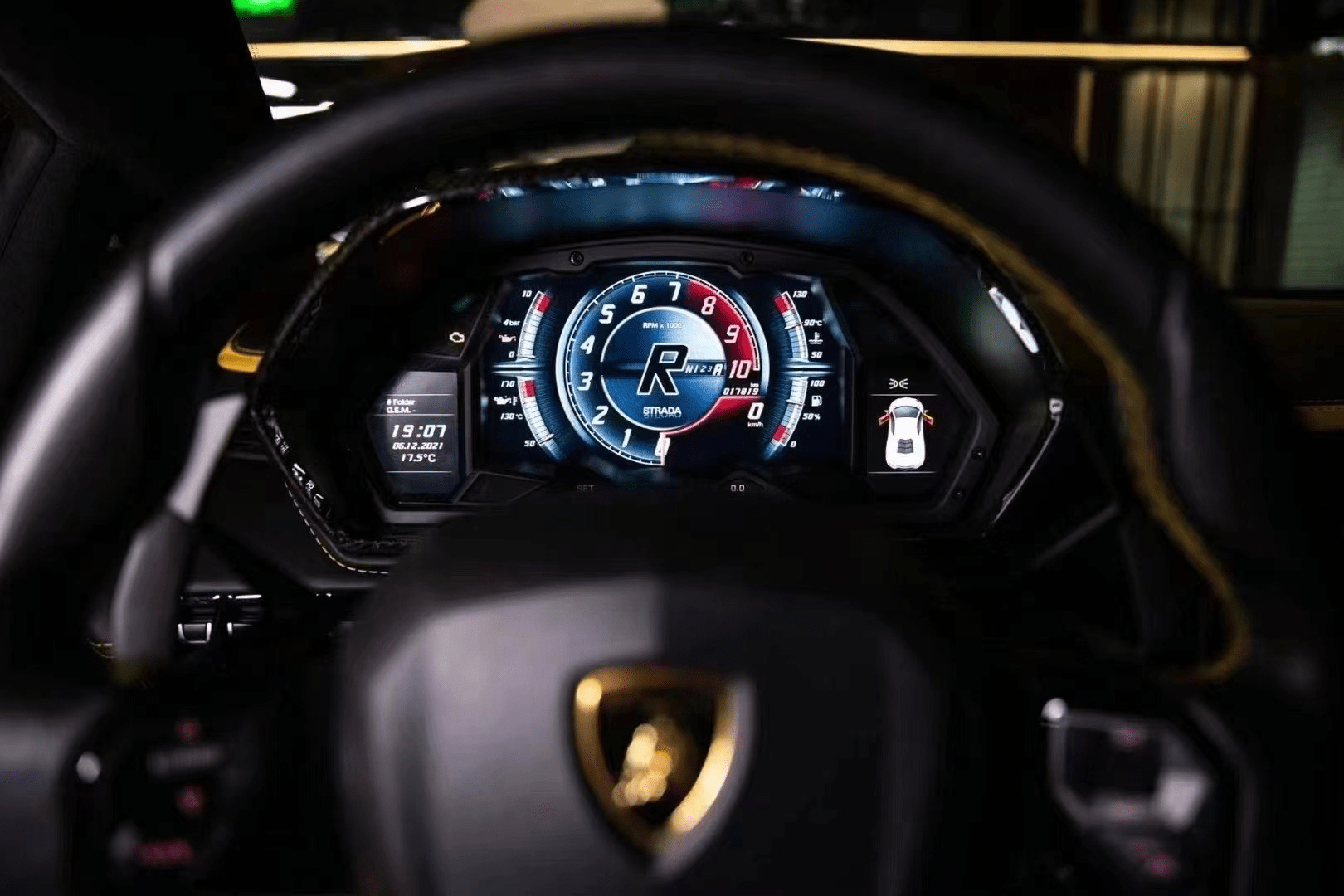 兰博基尼aventador s,稀有740马力