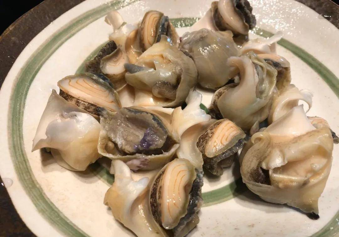 又甜又脆的白灼海螺片,8秒钟就可以做到,前期准备也非常简单_老婆