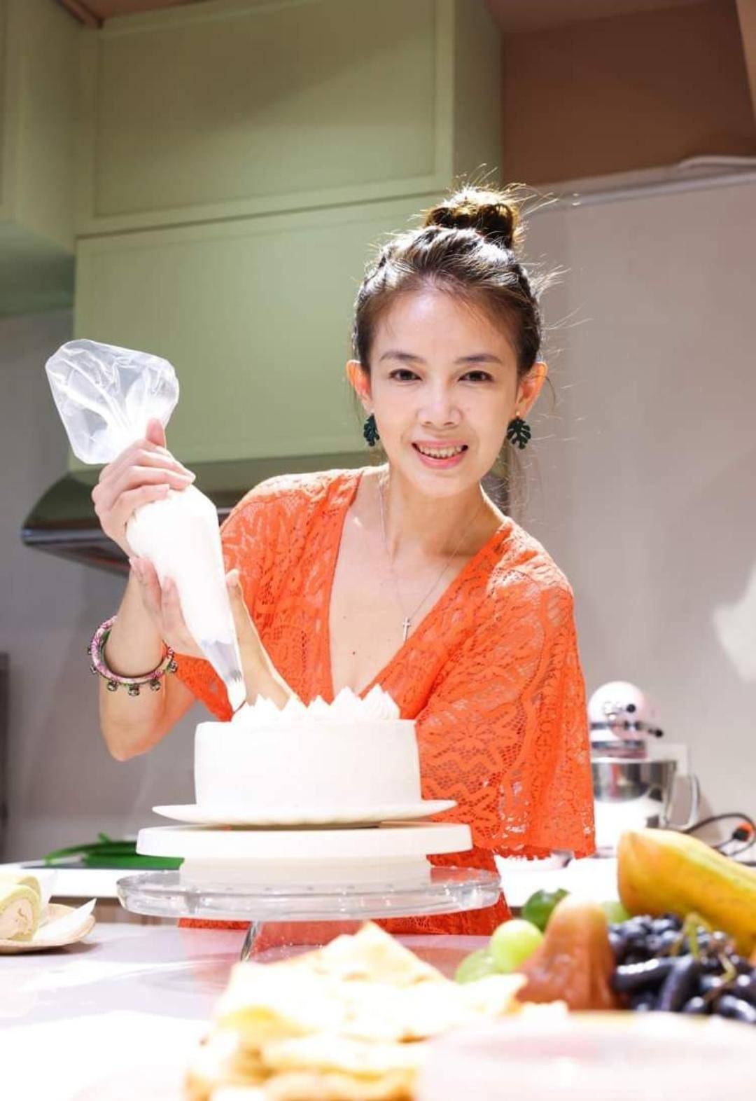 原创两度遭遇背叛仍痴爱孙兴的林美贞近况曝光两颊凹陷消瘦明显