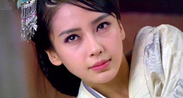 原创angelababy演技大赏瞪眼假吃眼睛在哭嘴巴在笑