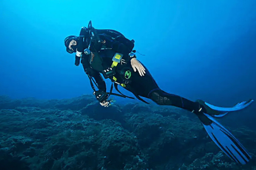 原创下潜到11000米深的马里亚纳海沟有多危险真是九死一生吗