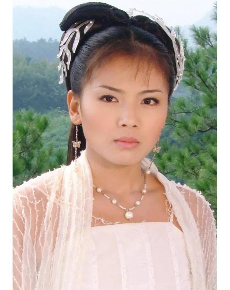 原创刘涛潘粤明白蛇传许仙是唯一一个值得白素贞水漫金山寺的许仙