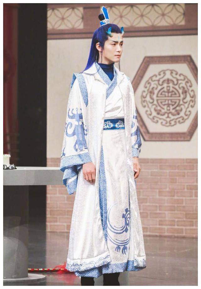 原创看到马天宇版的敖丙才知道啥叫古装帅哥网友不想再看现代装