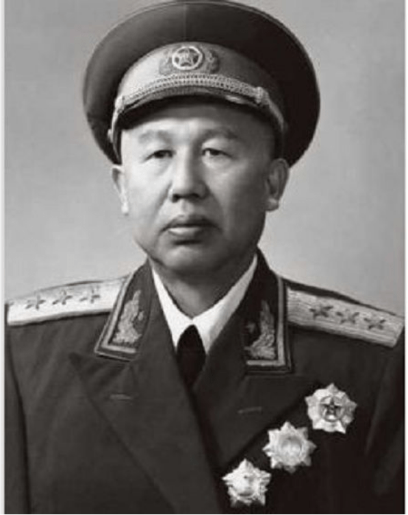 1938年8月1日,王平将军调往河北任丘县青塔镇任冀中军区政委