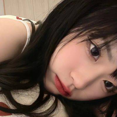 女生头像超美真人我与春风皆过客